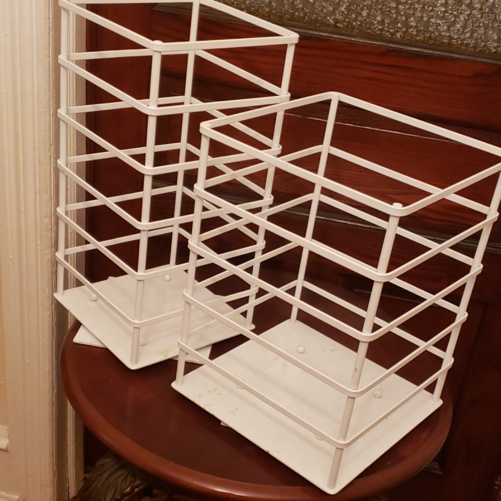 Fixtures - Picture 5 of 6
